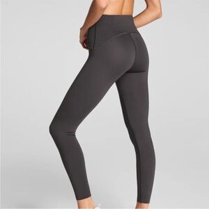 SPANX 7/8 Booty Boost Leggings in Gray